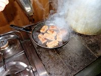 Abbiamo anche portato le salamelle da cuocere  IMG 0320 - Copy